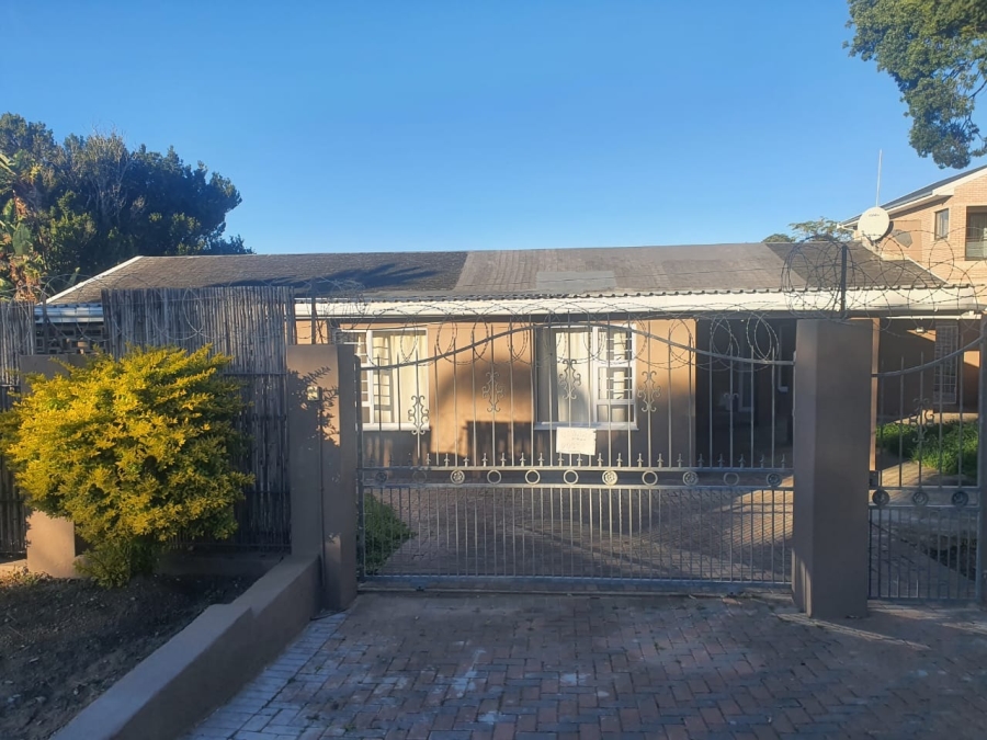 To Let 3 Bedroom Property for Rent in Beacon Bay Eastern Cape